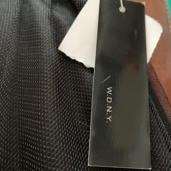 W.D.N.Y. Dressy skirt. Sz 4. NWT. Black - Picture 7 of 10